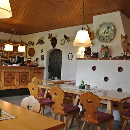 Bed and Breakfast Jausenstation Vogelhutte
