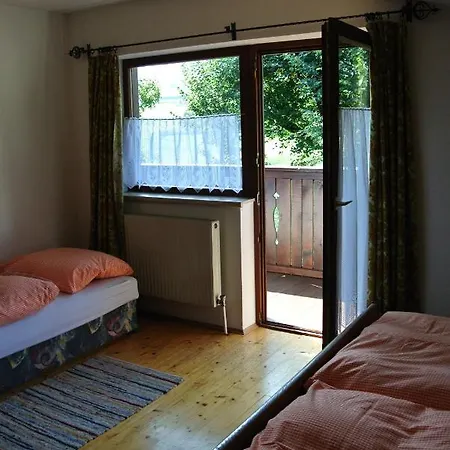 Jausenstation Vogelhutte 住宿加早餐酒店 *